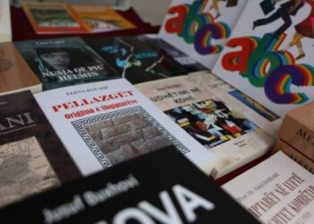 VLEN: Shkupi këto ditë jehon shqip me zërin e librave