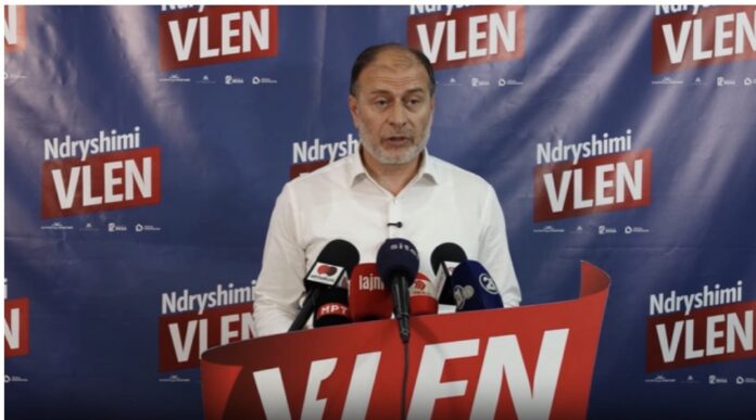VLEN  Bixhozi largohet nga afërsia e shkollave  mbrohen fëmijët