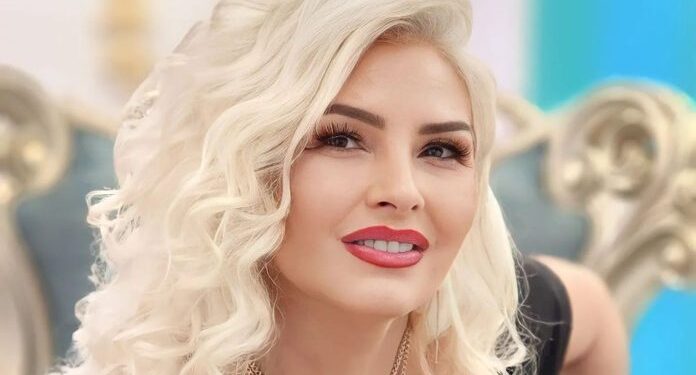 Frizura e Mihrijes në dasmën e vajzës së Shkurtes, mollë sherri mes këngëtareve!