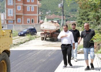 Nis asfaltimi i rrugës Reçicë e Madhe–Autostradë, Qamili: Një projekt i pritur prej dekadash
