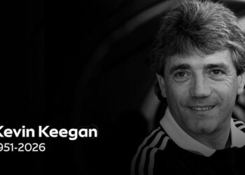 Futbolli anglez ka humbur një nga legjendat e tij më të mëdha!