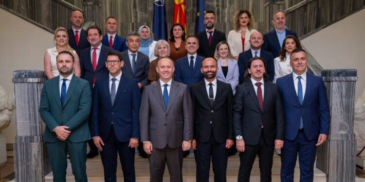 VLEN: Momente që sjellin përgjegjësi të reja.